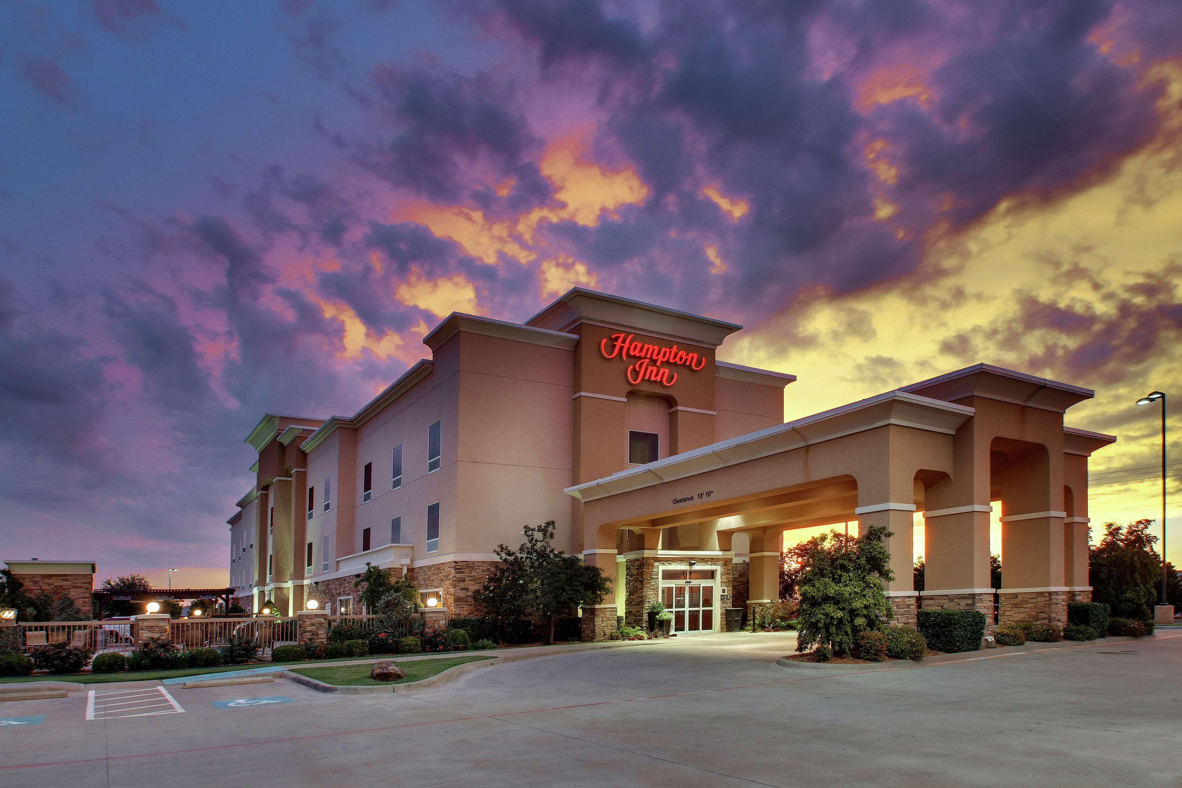 Hampton Inn Vernon Dış mekan fotoğraf