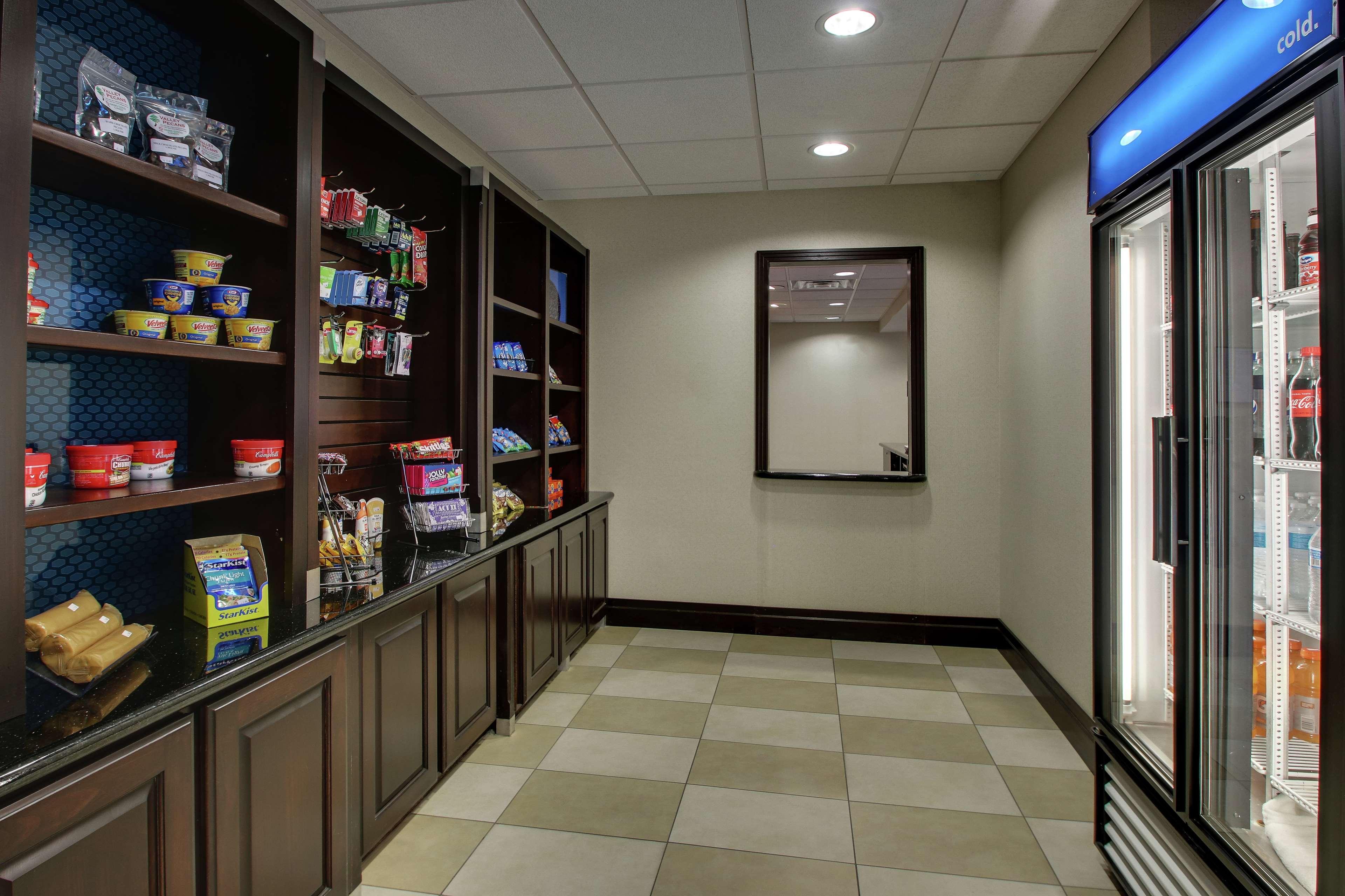 Hampton Inn Vernon Dış mekan fotoğraf