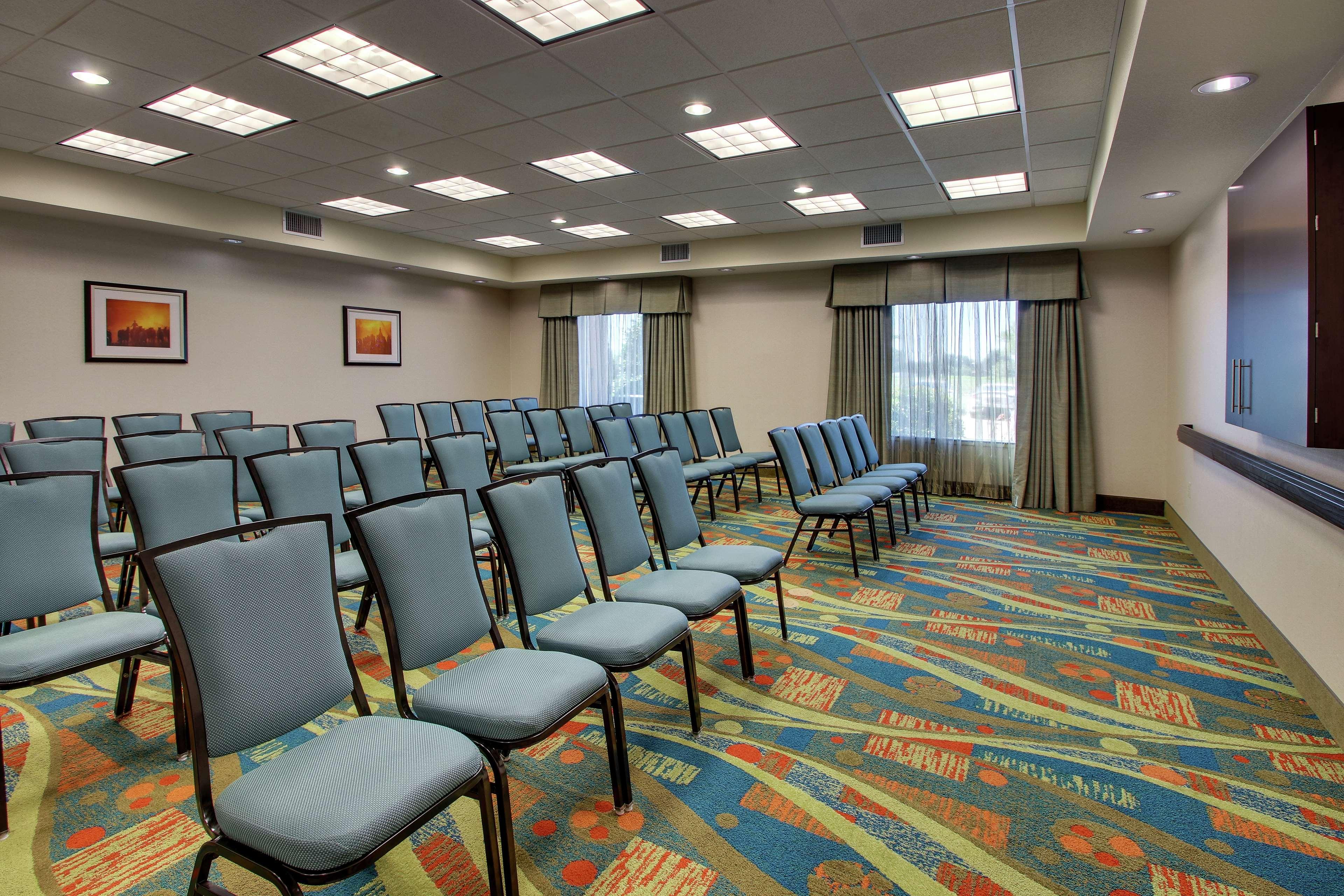 Hampton Inn Vernon Dış mekan fotoğraf