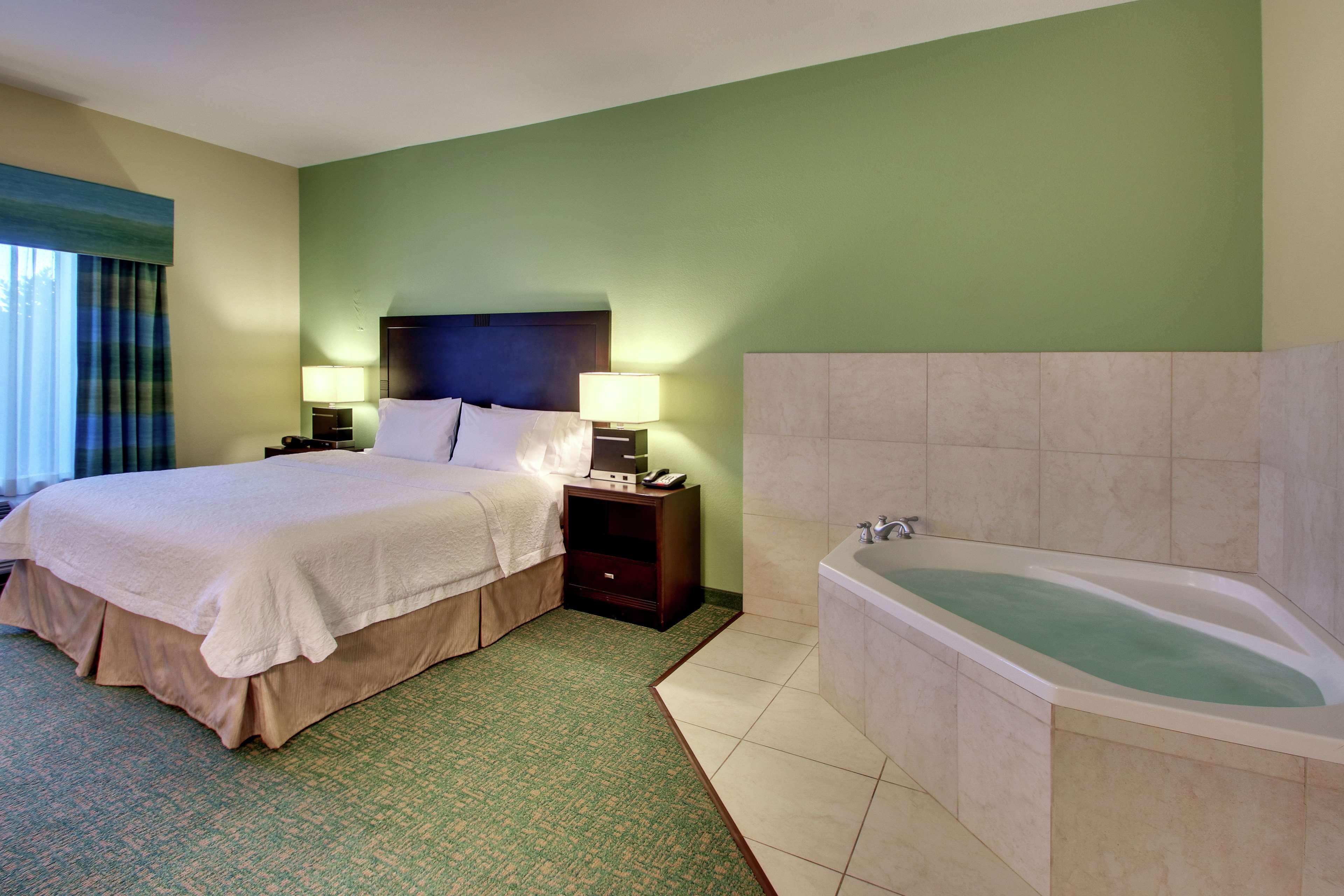 Hampton Inn Vernon Dış mekan fotoğraf