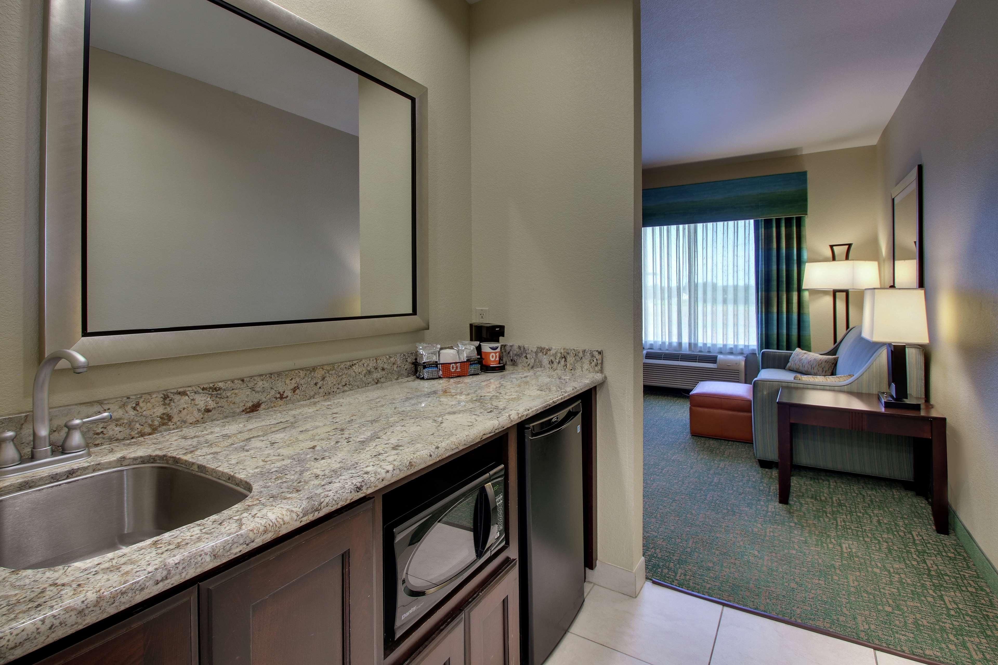 Hampton Inn Vernon Dış mekan fotoğraf